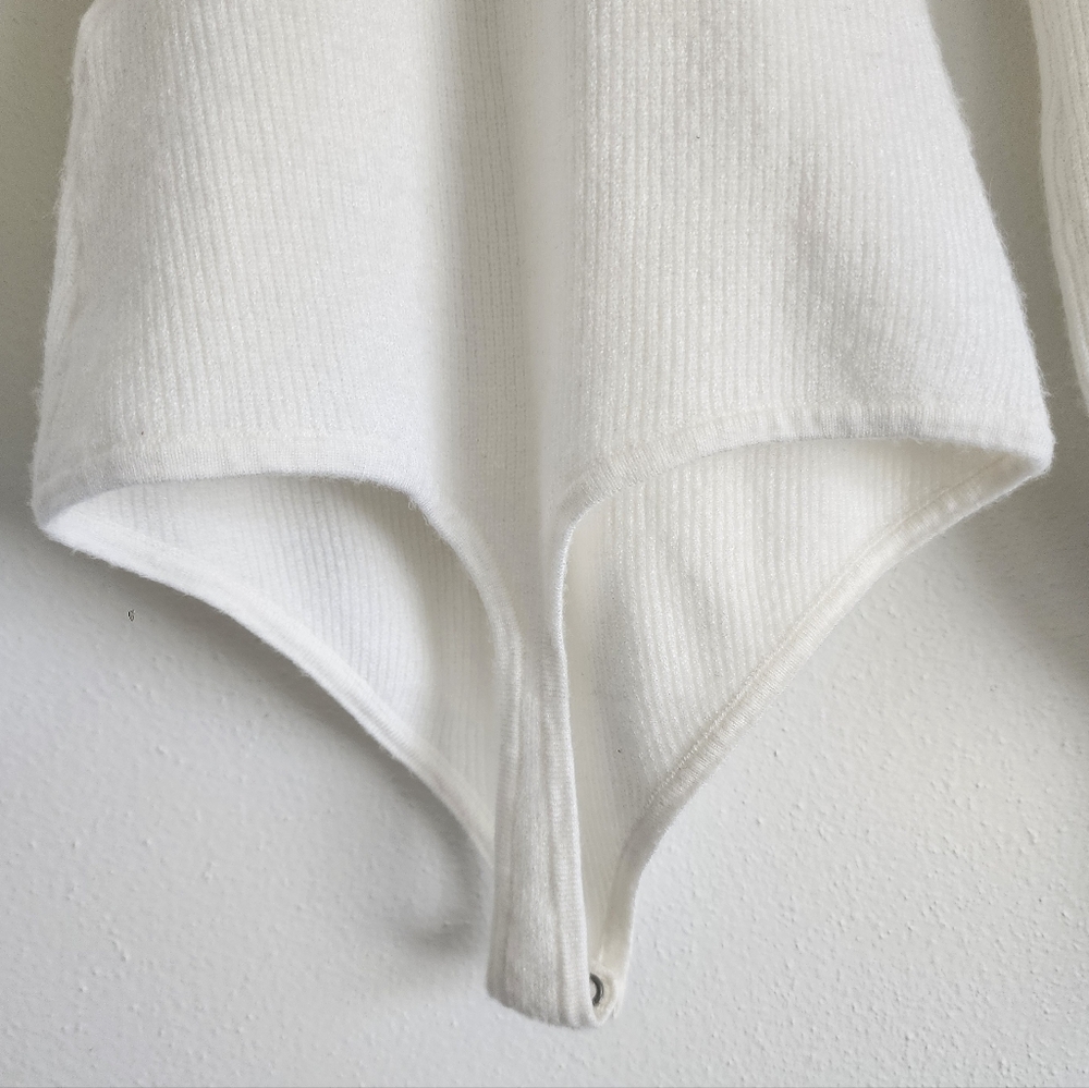 Abercrombie & Fitch Ribbed V-Neck Sweater Balloon Sleeve Bodysuit Small White - Picture 6 of 12